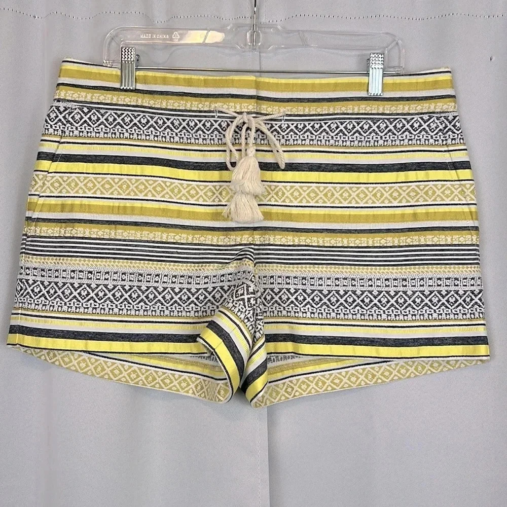 NWT Ann Taylor Loft The Riviera Short Size‎ 10